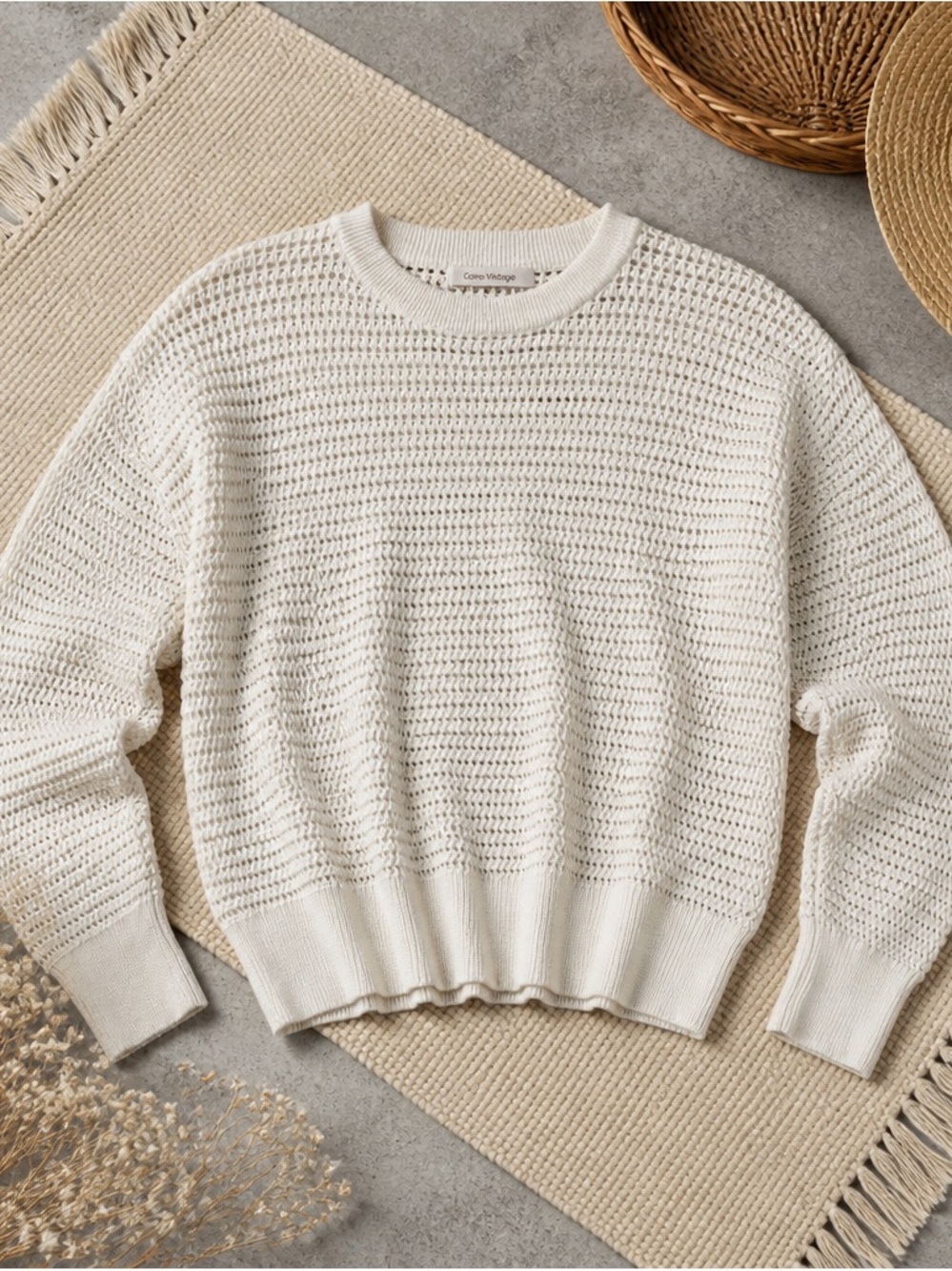 Women' White open-Knit Sweater